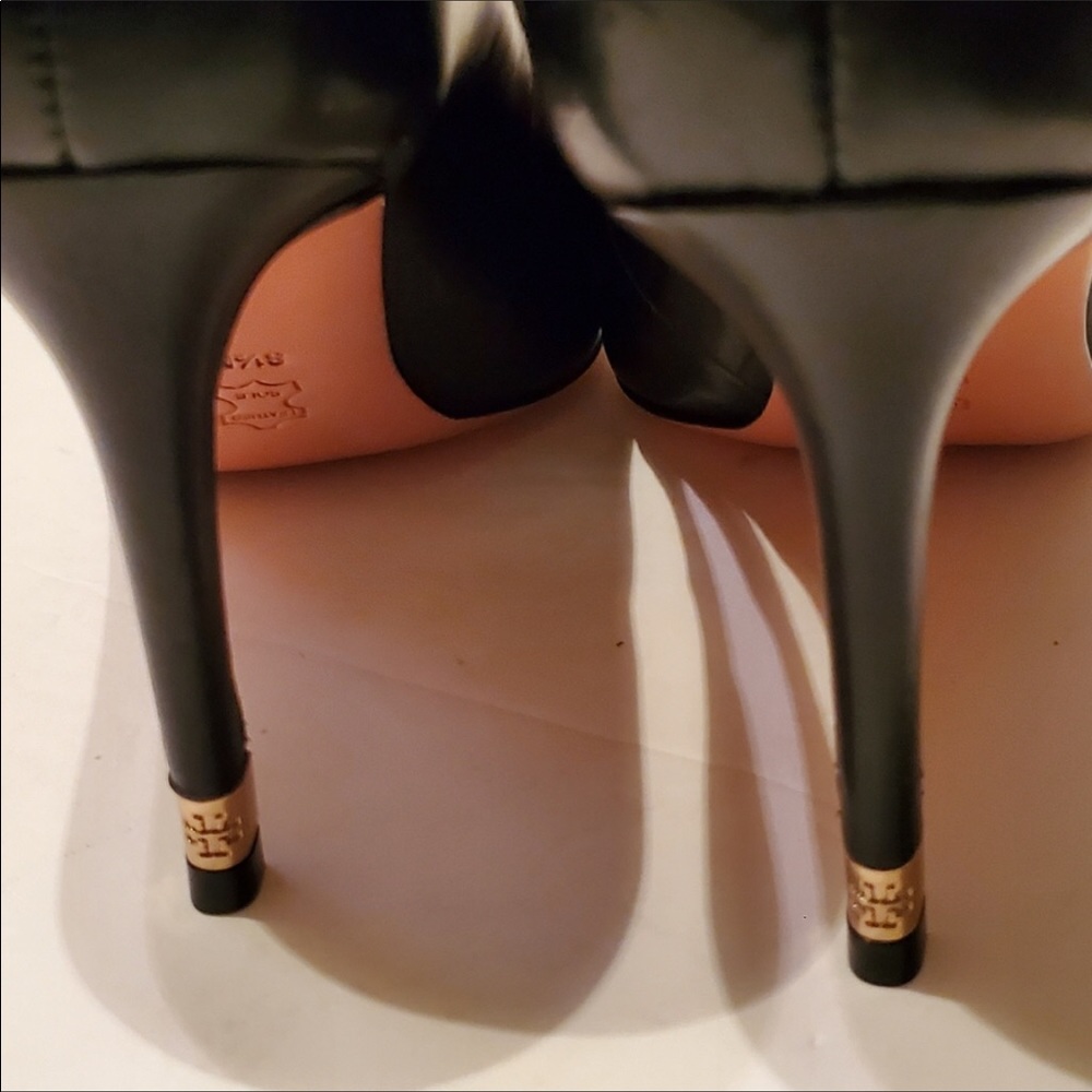 Tory Burch Greenwich Classic Pump 8.5